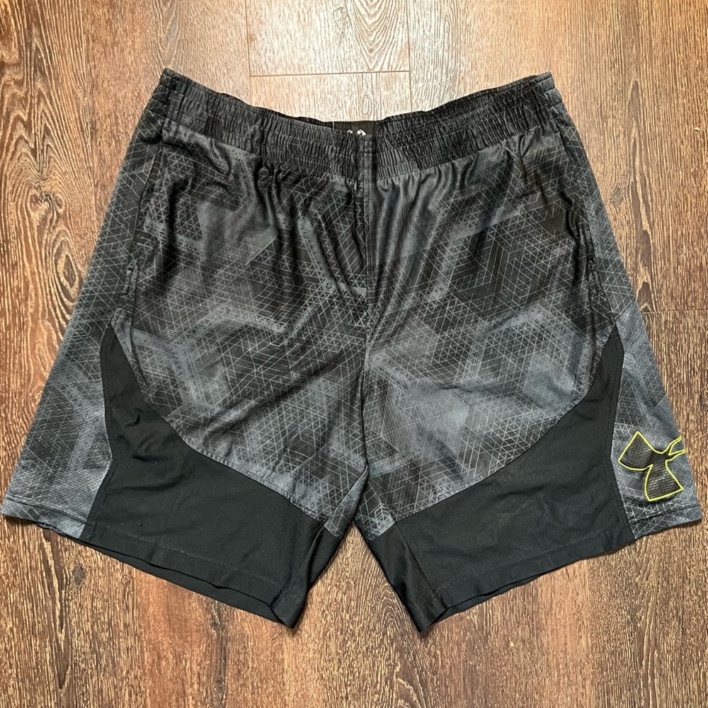 Under Armour Loose Athletic Shorts